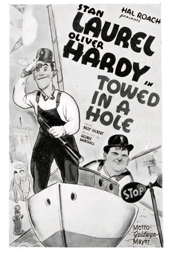 Poster de Towed in a Hole